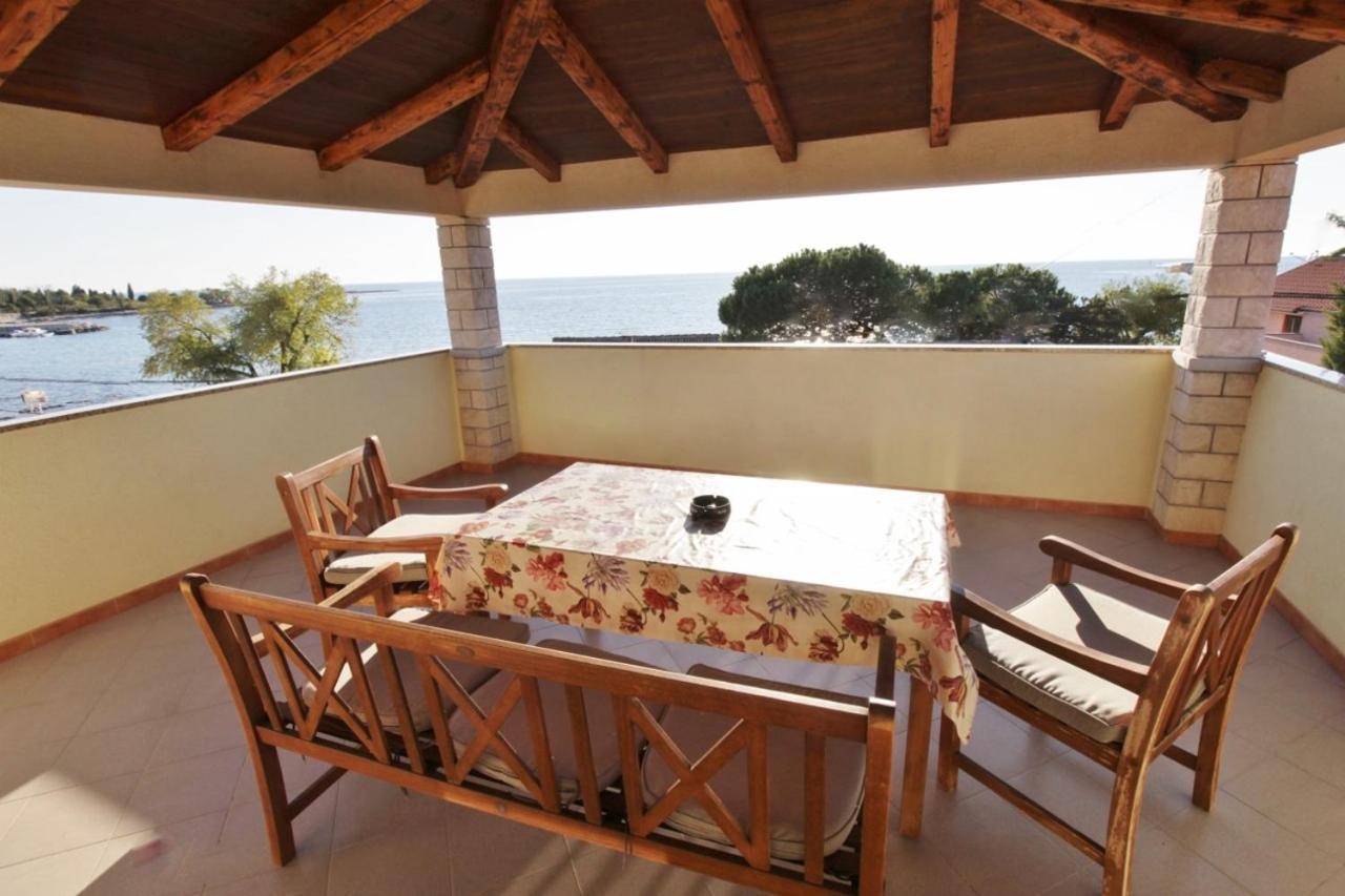 Apartments Zambratija With Sea View Exteriör bild