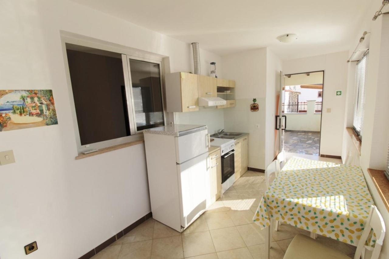 Apartments Zambratija With Sea View Exteriör bild